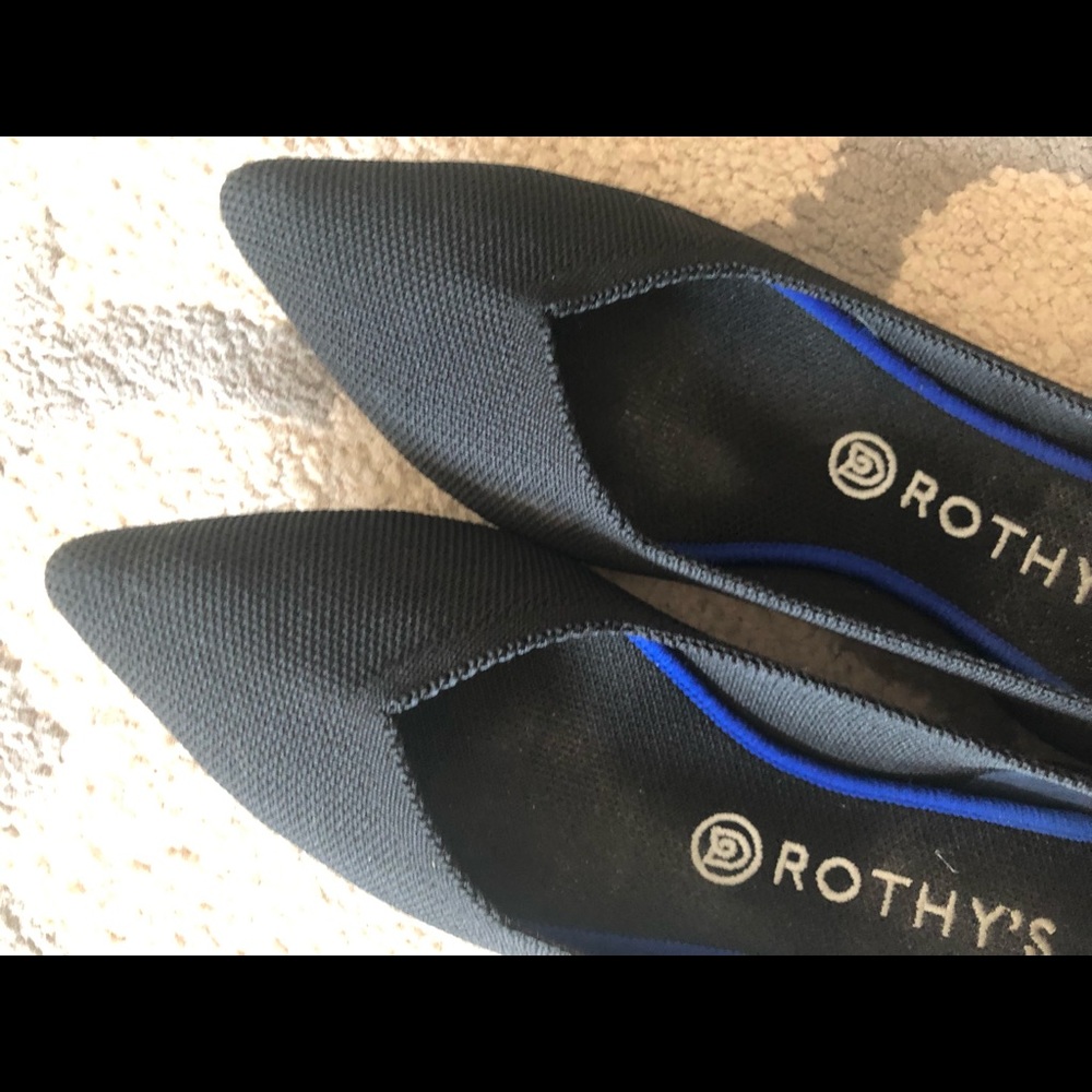 Rothy’s Black points